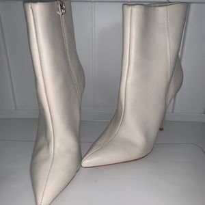Schutz Designer white booties size 7